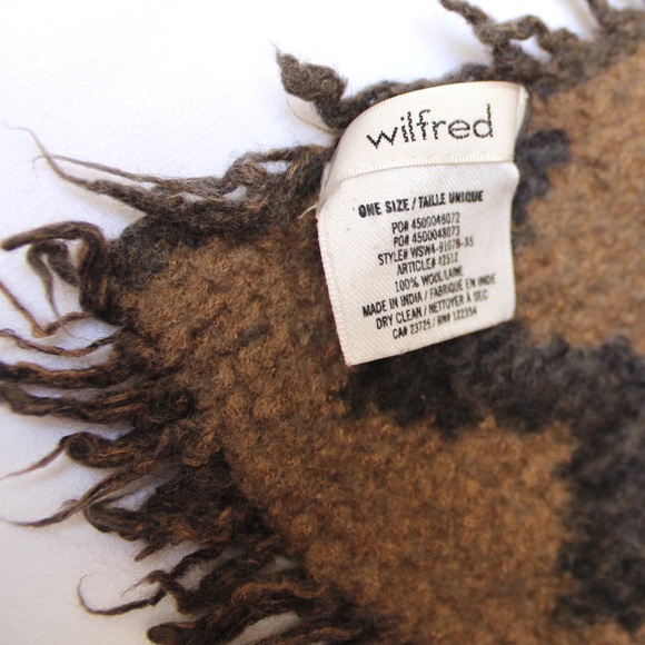 Wilfred Reversible Brown Scarf - Picture 4 of 5